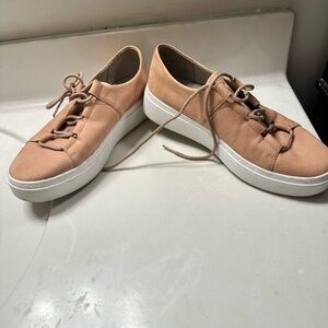 Eileen Fisher Women's Tan Leather Lace Up Sneakers Size 7.5